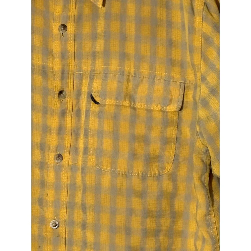 The North Face Mens Plaid Short Sleeve Button‎ Up Shirt Size Medium